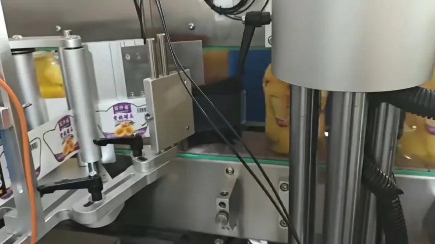 Wrap Around Labeling Machine for Canned Fruit Manufacturer