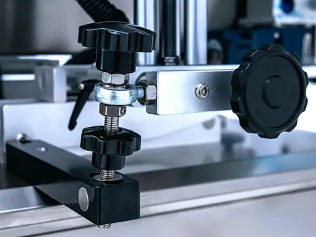 More Images About Labeling Machine