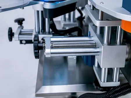 More Images About Labeling Machine